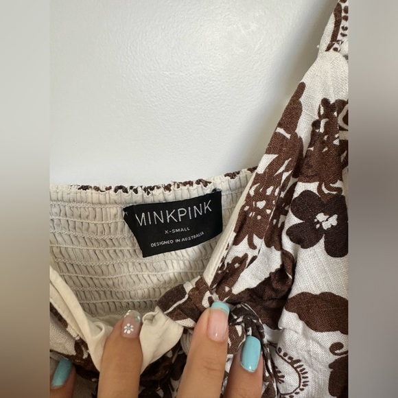 Minkpink - Mini Dress - Cap Sleeve - Brown and white floral - vintage pattern - Picture 4 of 7
